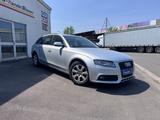 Audi A4 1.8  Automatik Ambiente Avant Tüv Neu - Audi A4 aus 2010: Kombi