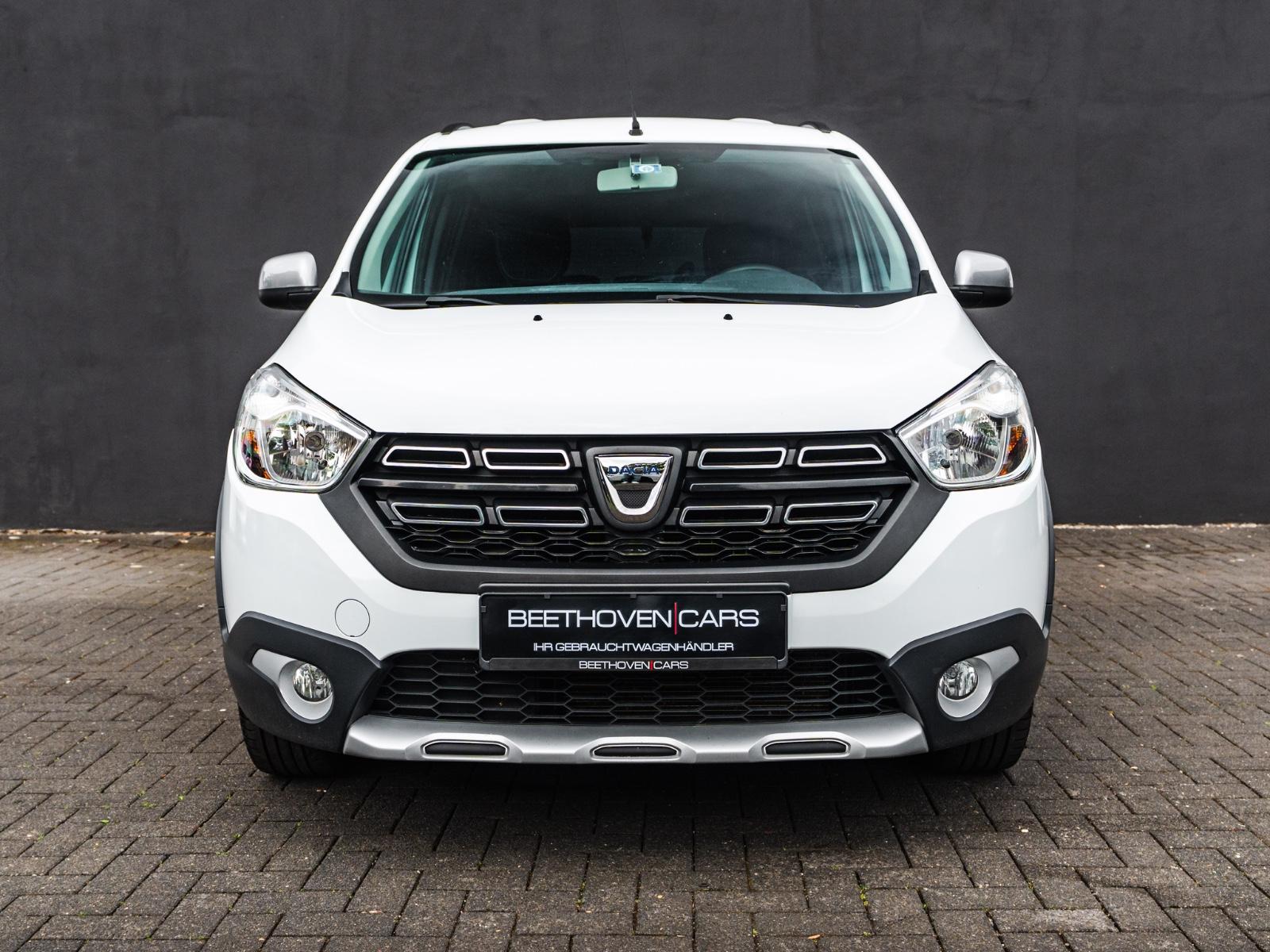 Dacia Lodgy Stepway 7Sitzer 1 HAND 46000KM