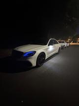 Mercedes-Benz S 63 4MATIC+ Long (VOLL) MB-100 Garantie - Mercedes-Benz S 63 AMG aus 2017