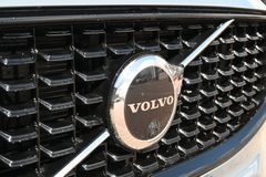 Fahrzeugabbildung Volvo XC60 B5 D AWD Ultimate Dark*STDHZG*360°*ACC*AHK