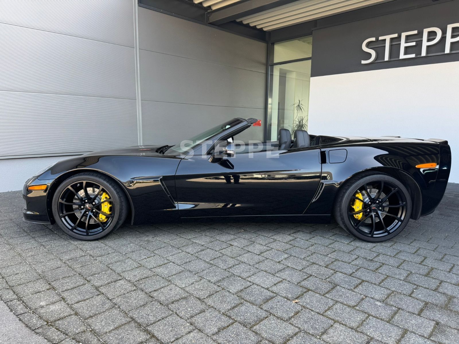 Corvette 427 Cabrio 7.0 V8 6Gg. 60th Europamodell