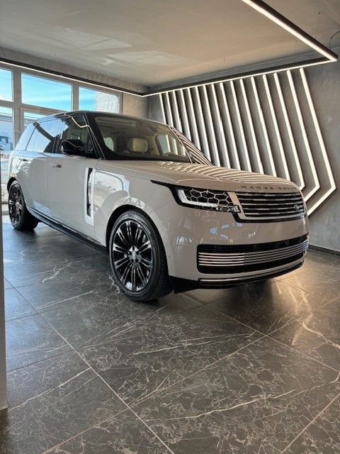 Land Rover Range Rover 4.4 P530 SV Lang