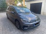 Volkswagen Touran 1.4 TSI DSG Highline Highline 2xR-Line - : Kleinbus, Privatanbieter