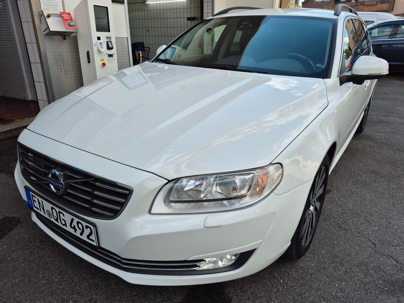 Volvo V70 D4 Summum TÜV NEU