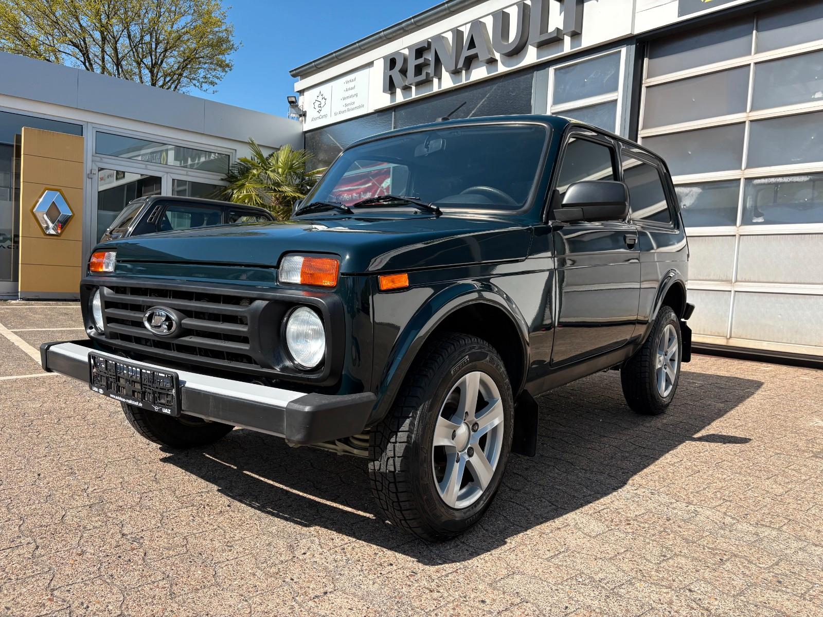 Lada Niva 4X4 Luxus Klima, Mike Sanders, LKW
