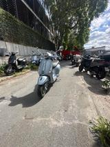 Vespa Primavera S 50 LED USB LM - VESPA ROLLER 50