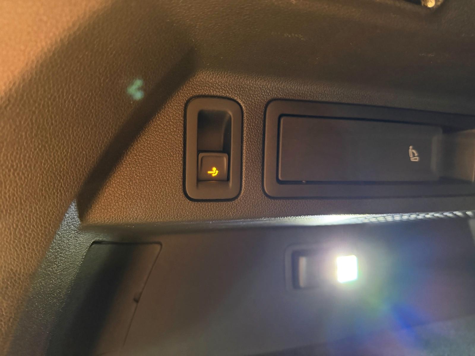 Volkswagen Tiguan R-Line 4Motion 2.0 TDI *LED*AHK*Kamera*, миниатюра 6