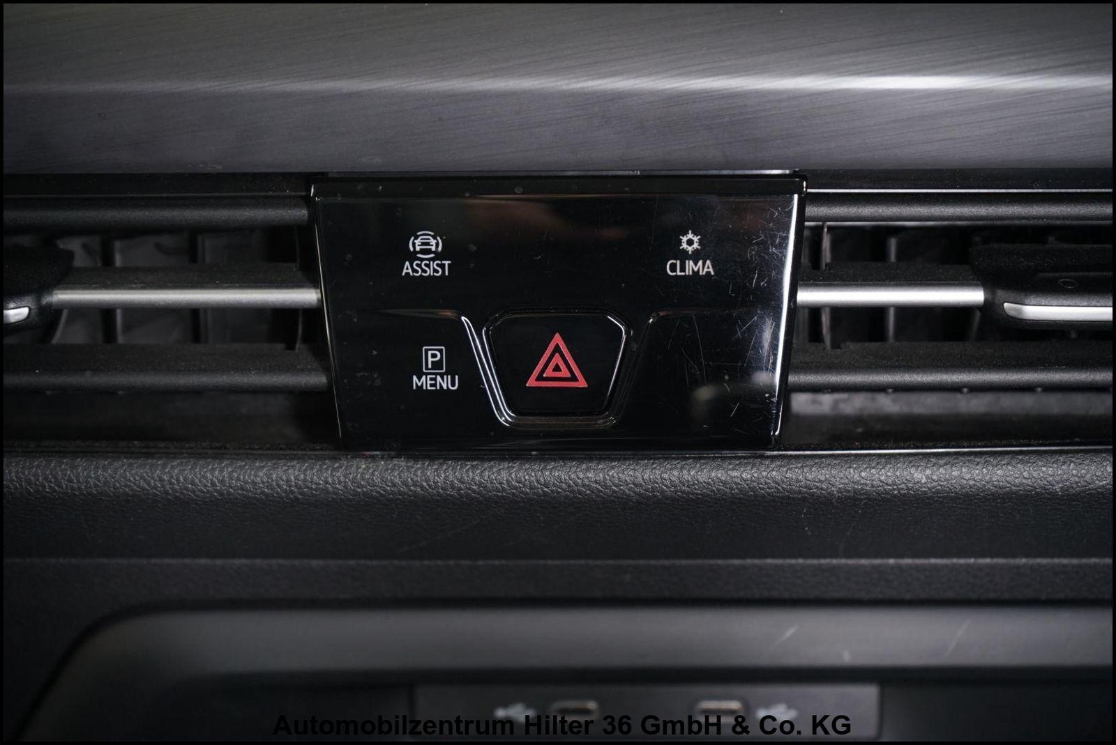 Volkswagen Golf VIII Carplay / Navi / Start Stop, миниатюра 26