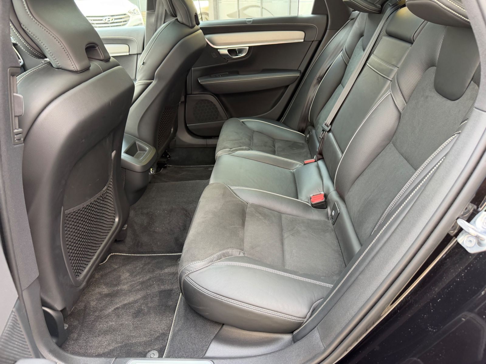 Volvo V90 Kombi R Design AWD/ALLRAD/SPORTPAK*/PANO/KAM foto 20