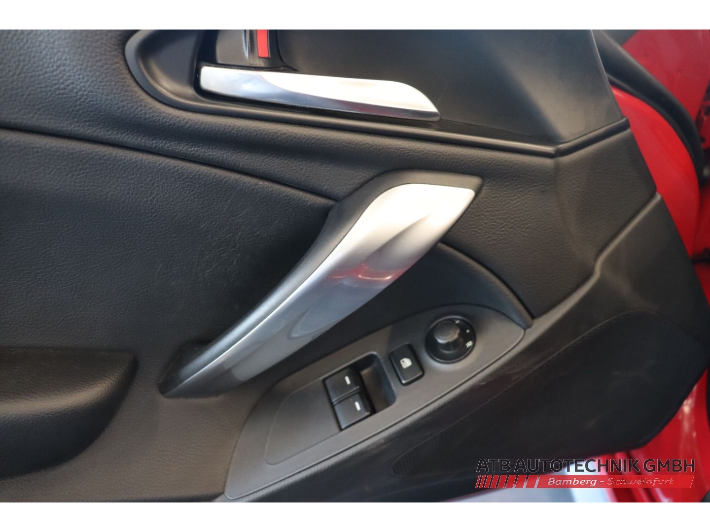 Fahrzeugabbildung Abarth 124 Spider 1.4 MultiAir Turbo Nr. 624 BOSE Faltd