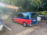 Volkswagen Transporter T5 caravelle - gebrauchte VW T5 Caravelle aus dem Jahr 2005