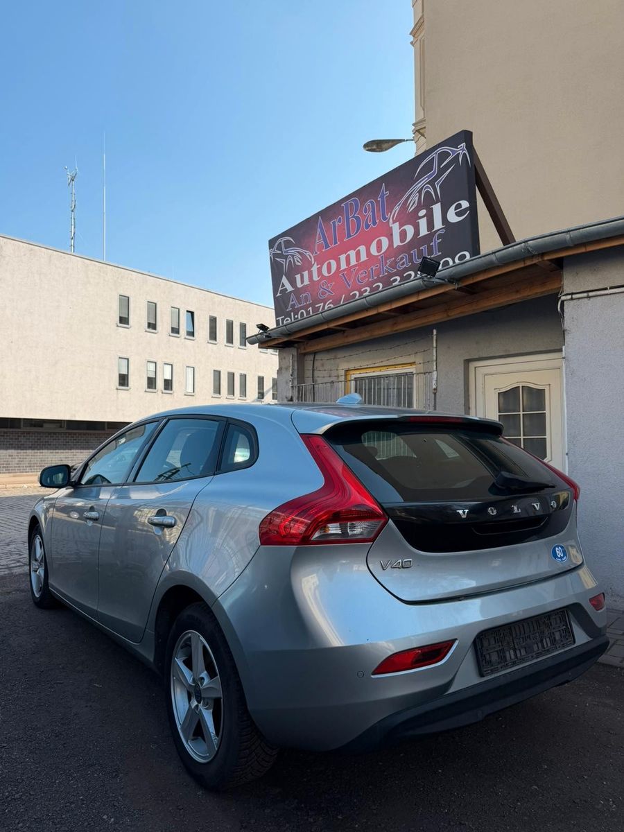 Volvo V40 You!