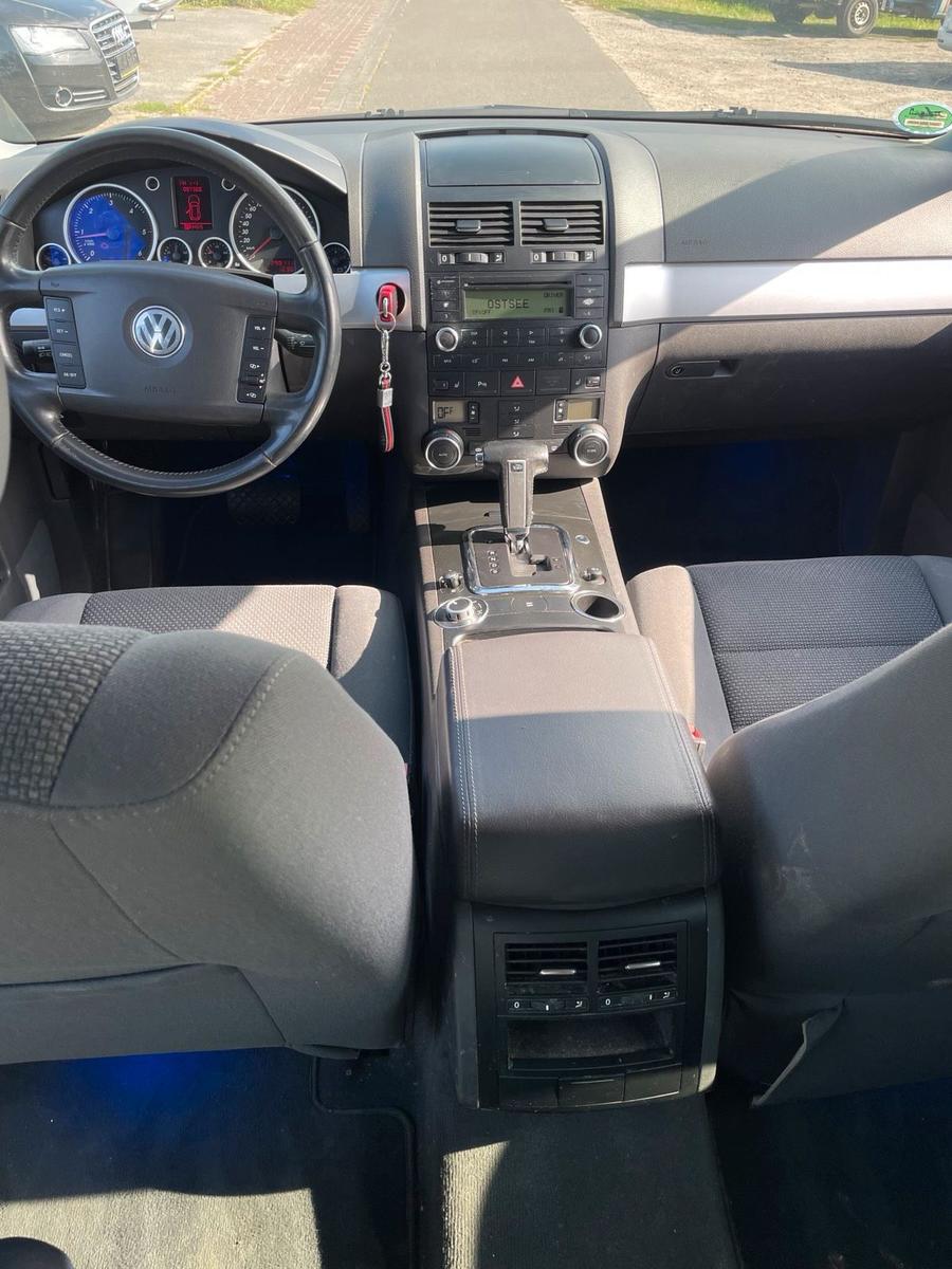Volkswagen Touareg 2006 — photo 5