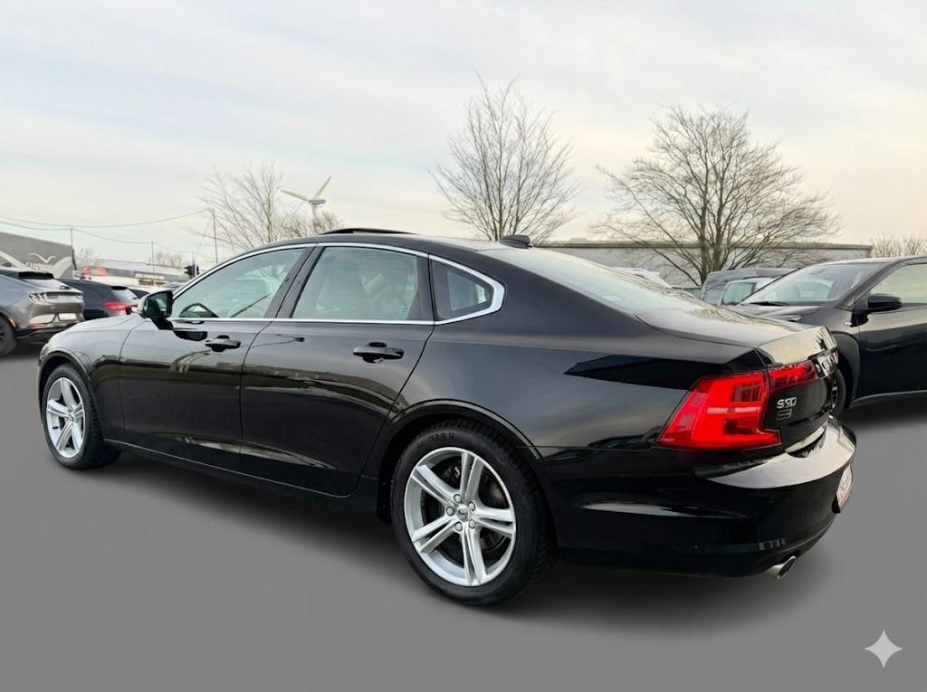 Volvo S90 2.0 D4 Momentum HeadUP 360° Schiebedach foto 8