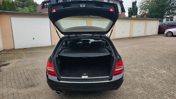 Mercedes C 220 - 9