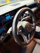 Mercedes-Benz 250e Hybrid - Mercedes-Benz 250: 250e