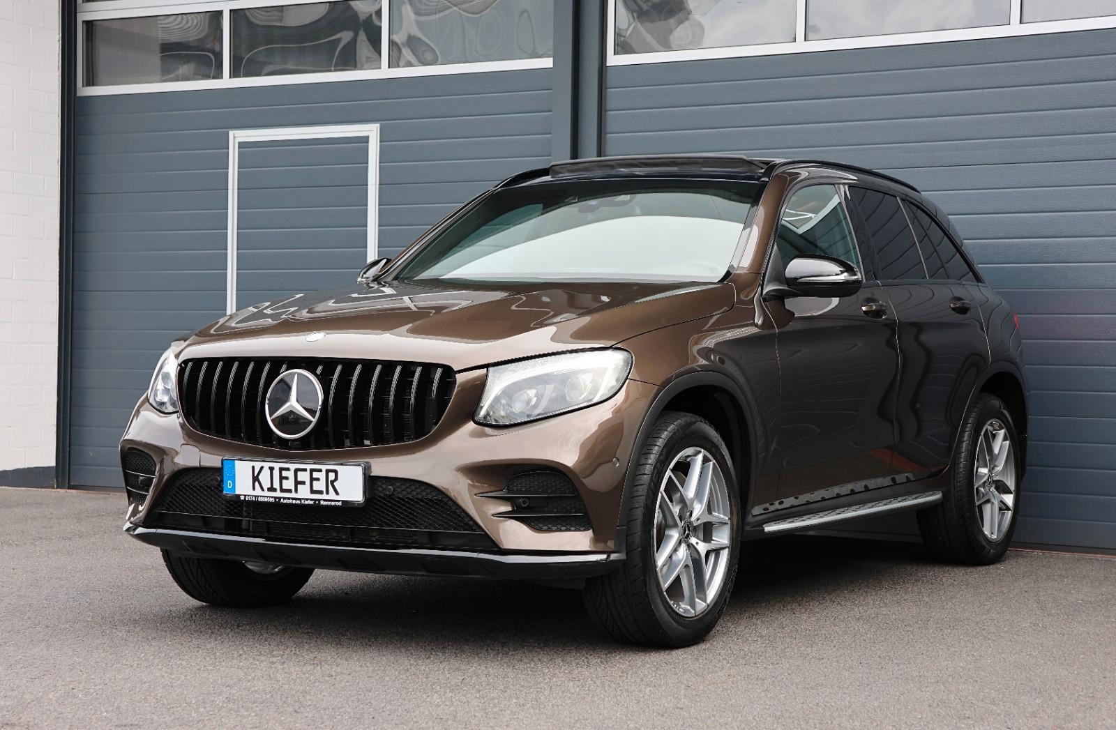 Mercedes-Benz GLC 300 4MATIC/ACC/Burmester/PANO/SHZ/TTW/KAMERA