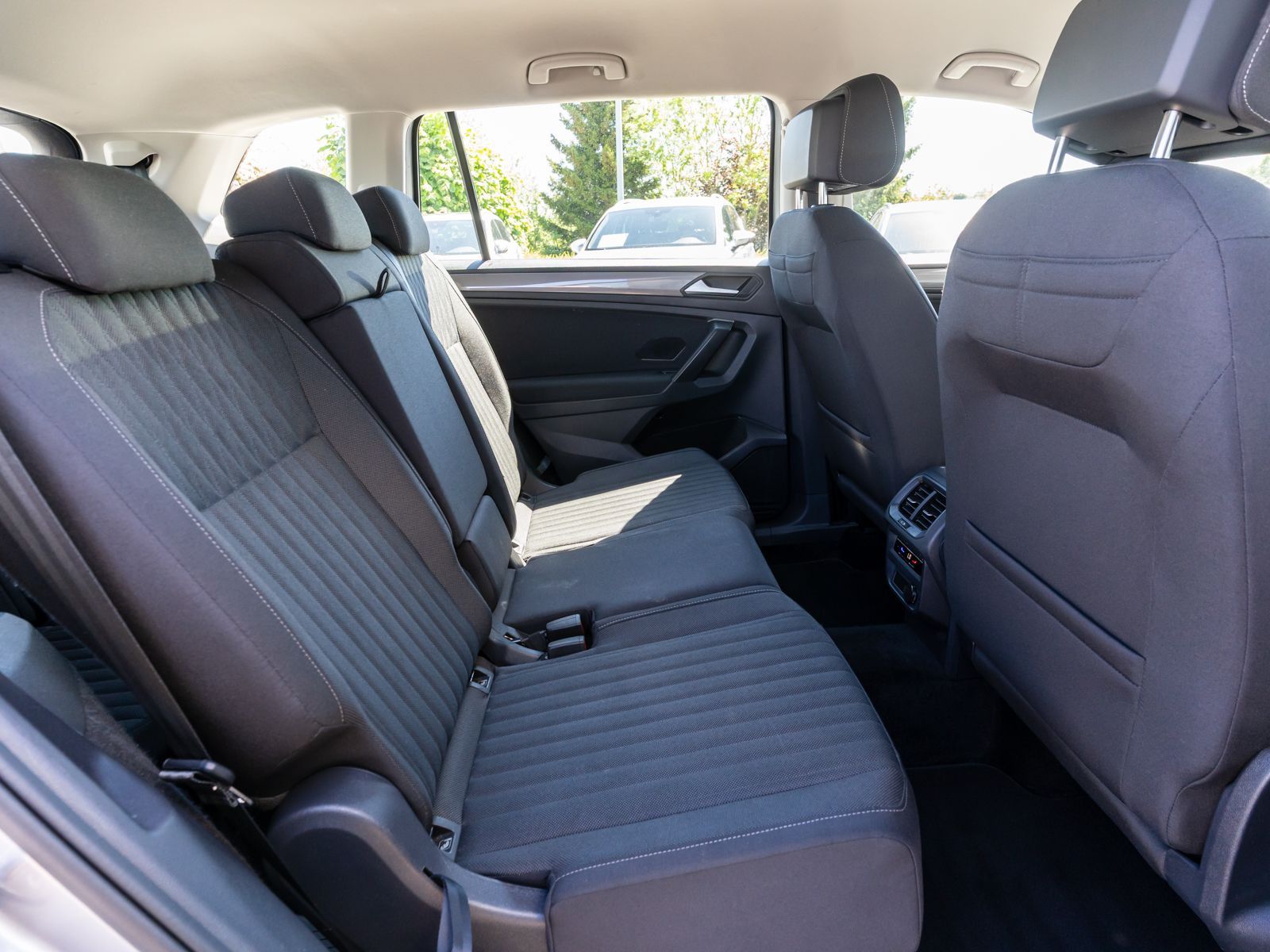 Volkswagen Tiguan Allspace - Bild 8