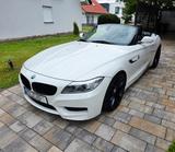 BMW Z4 sDrive 35is 340 PS M Paket Navi PDC Automatik - BMW Z4 mit Benzin-Antrieb: Cabrio