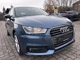 Audi A1 Sportback 1.0 TFSI Sport - Audi A1: Blau