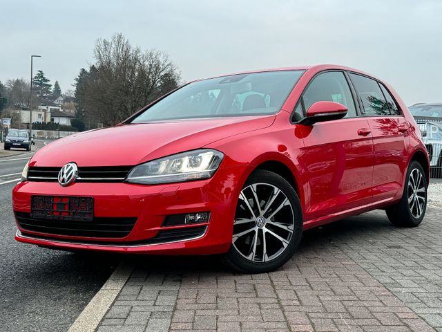 Volkswagen Golf VII Lim. Allstar BMT Navi BiXenon 1.Hand