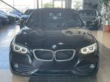 BMW 218 d Business Navi LED SHZ DAB Klimaauto.  - gebrauchte BMW 218 aus dem Jahr 2018