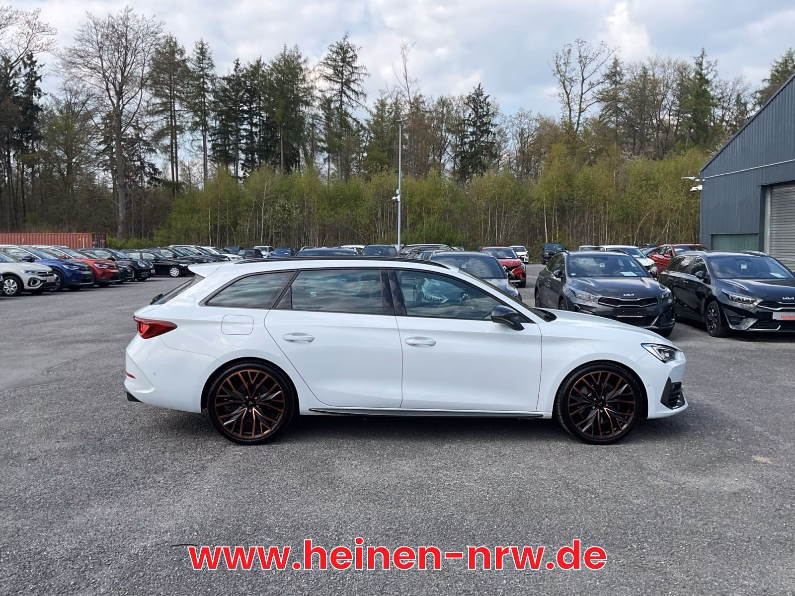 Cupra Leon Sportstourer VZ 2.0 4Drive NAVI ACC AHK LED