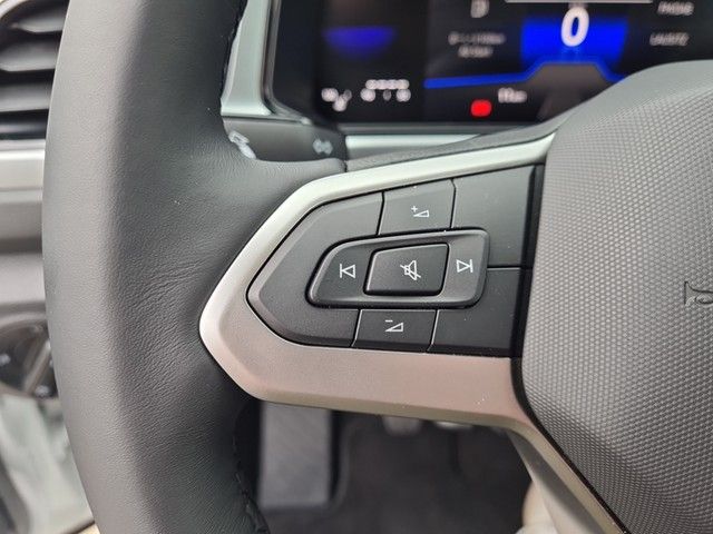 Fahrzeugabbildung Volkswagen T-Roc TSI Life 5J-Gar LED Navi Climatronic AID P