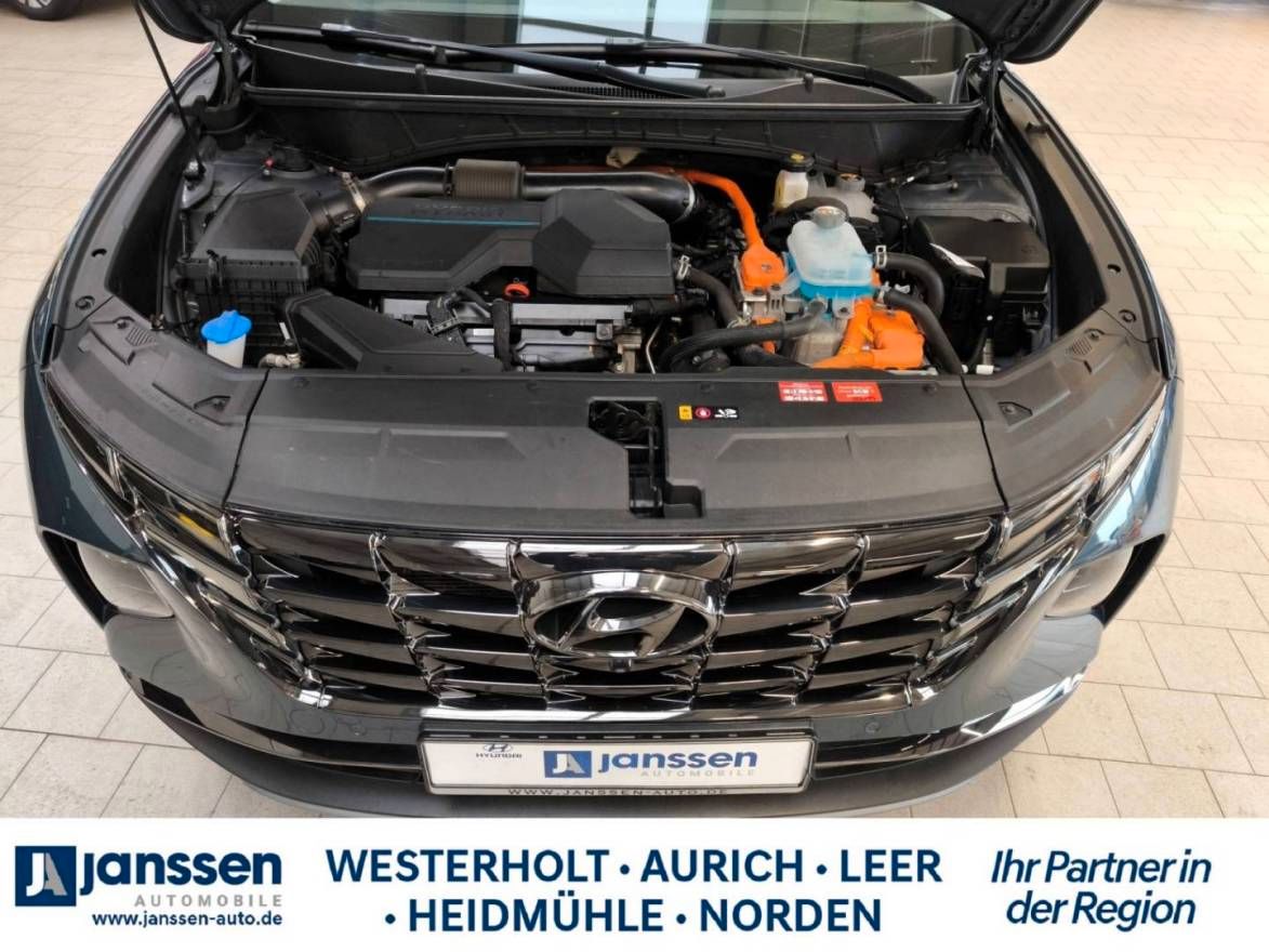 Fahrzeugabbildung Hyundai TUCSON Plug-in-Hybrid 6-AT 4WD PRIME-Paket HDA