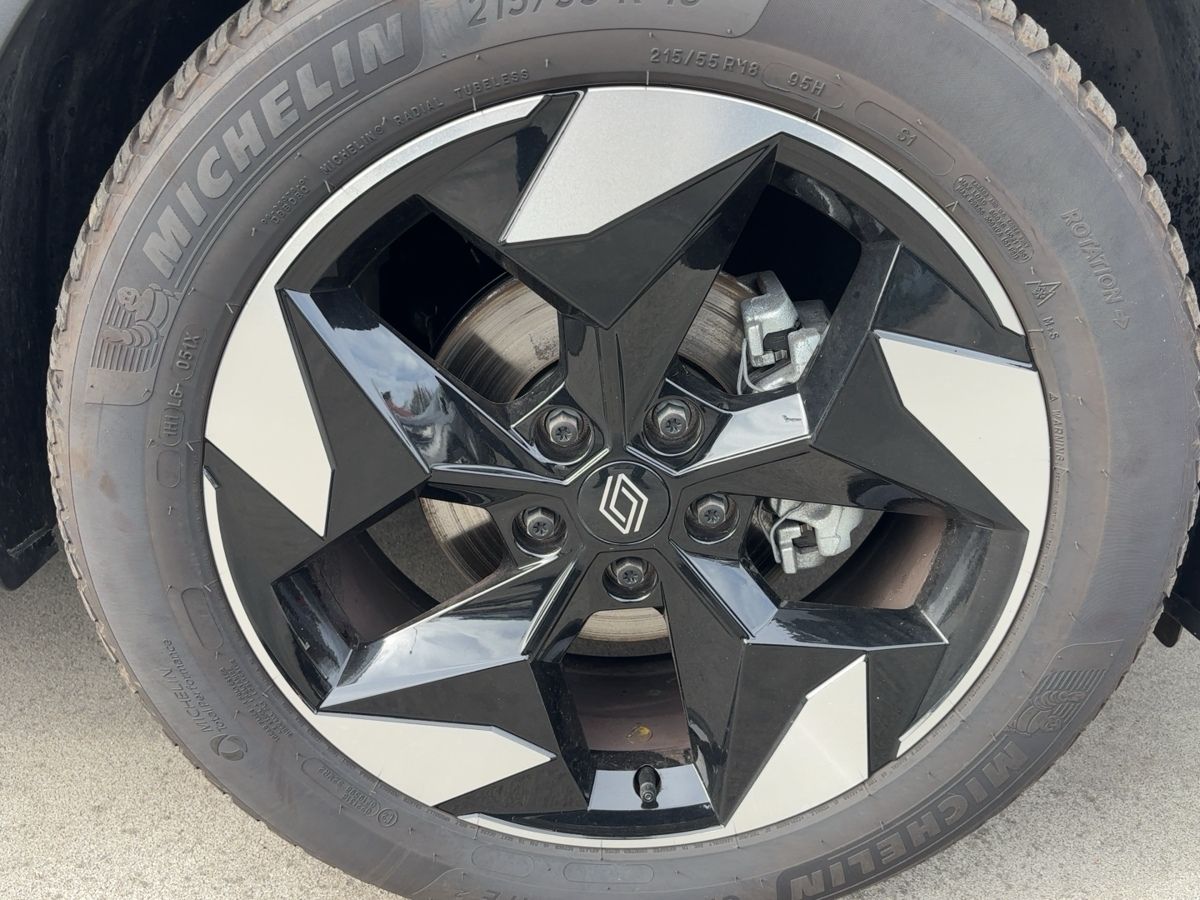 Fahrzeugabbildung Renault Captur Techno Mild Hybrid 160 EDC