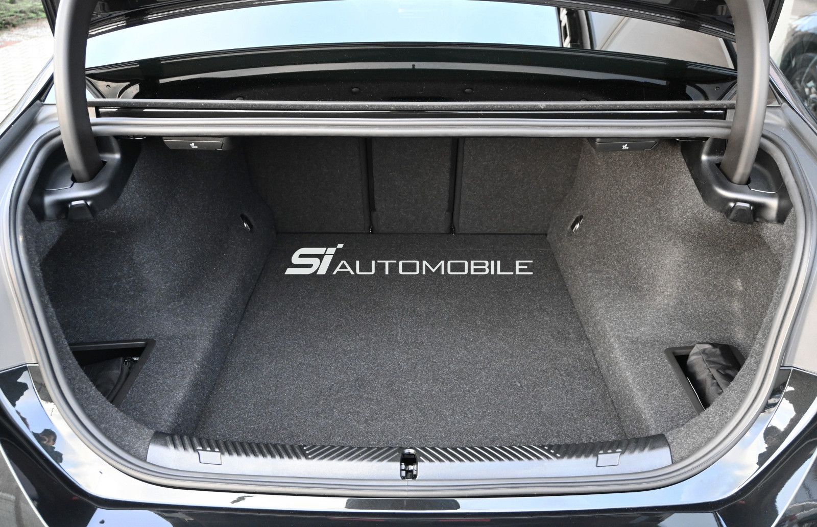 Fahrzeugabbildung BMW 520d °KOMFORTSITZE°PANO°SITZKLIMA°STANDHEIZ°360°