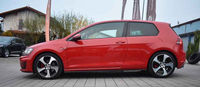 Volkswagen Golf VII Lim. GTI BMT / TOP ZUSTAND ! 1. Hand