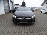 Mercedes-Benz A 200 AMG Line, Standheizung, Leder, Rückfahrkam - Mercedes-Benz A-Klasse Gebrauchtwagen in Frankfurt