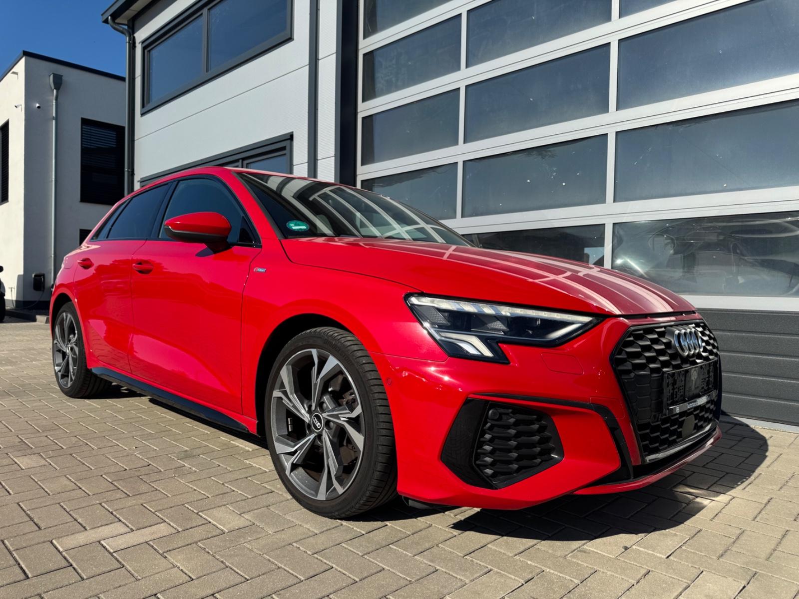 Audi A3 Sportback 30 TFSI S line LED AppConn. DSP 1Hd