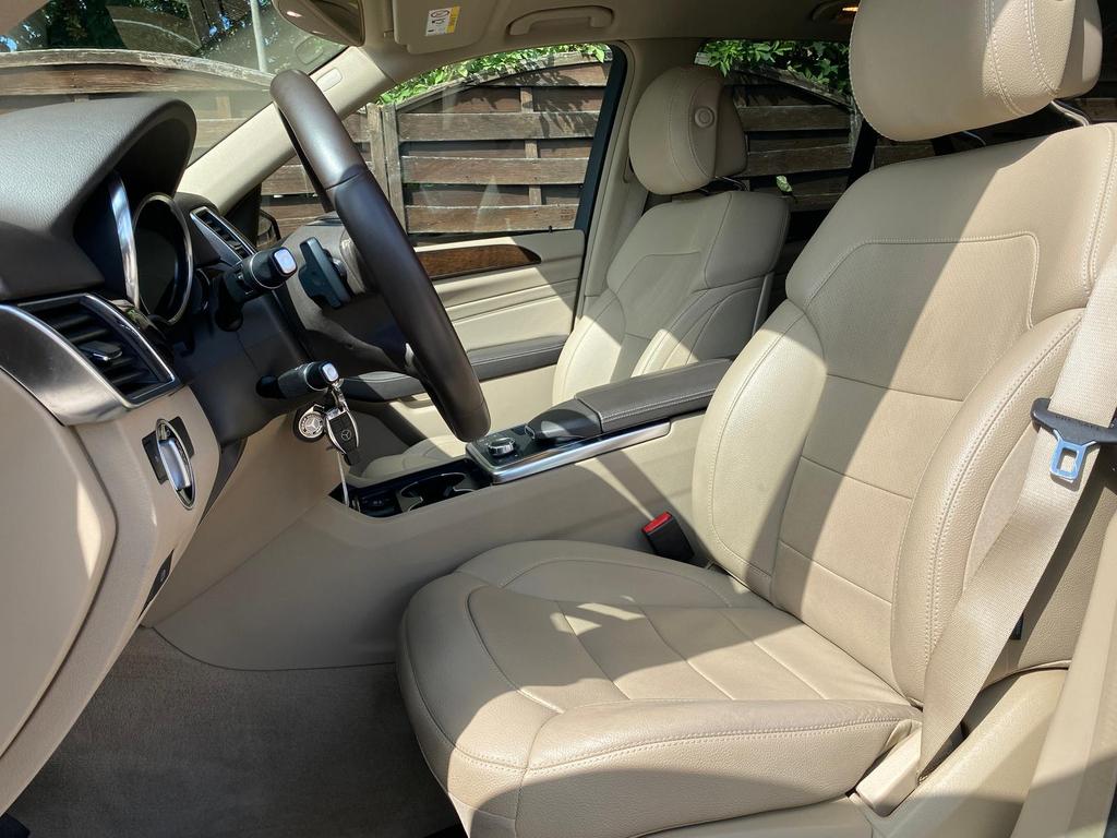 Mercedes-Benz ML 500