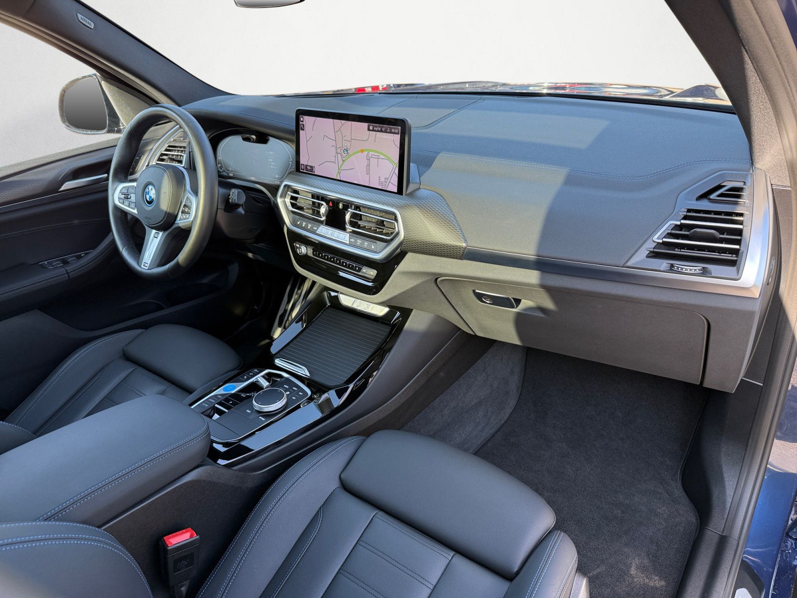 BMW iX3 IMPRESSIVE M Sport Navi Klima PDC Kamera Hea foto 13