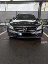 Mercedes-Benz C 220 d Avantgarde | Night-Paket | Kamera | LED - Mercedes-Benz C 220 Gebrauchtwagen in Frankfurt