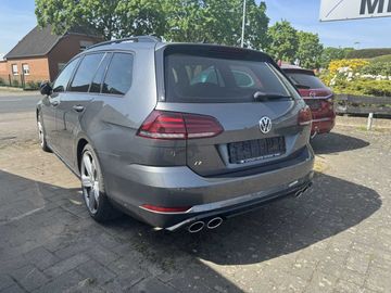 Volkswagen Golf VII Variant R 2.0 TSI Aut. AWD NaviLED