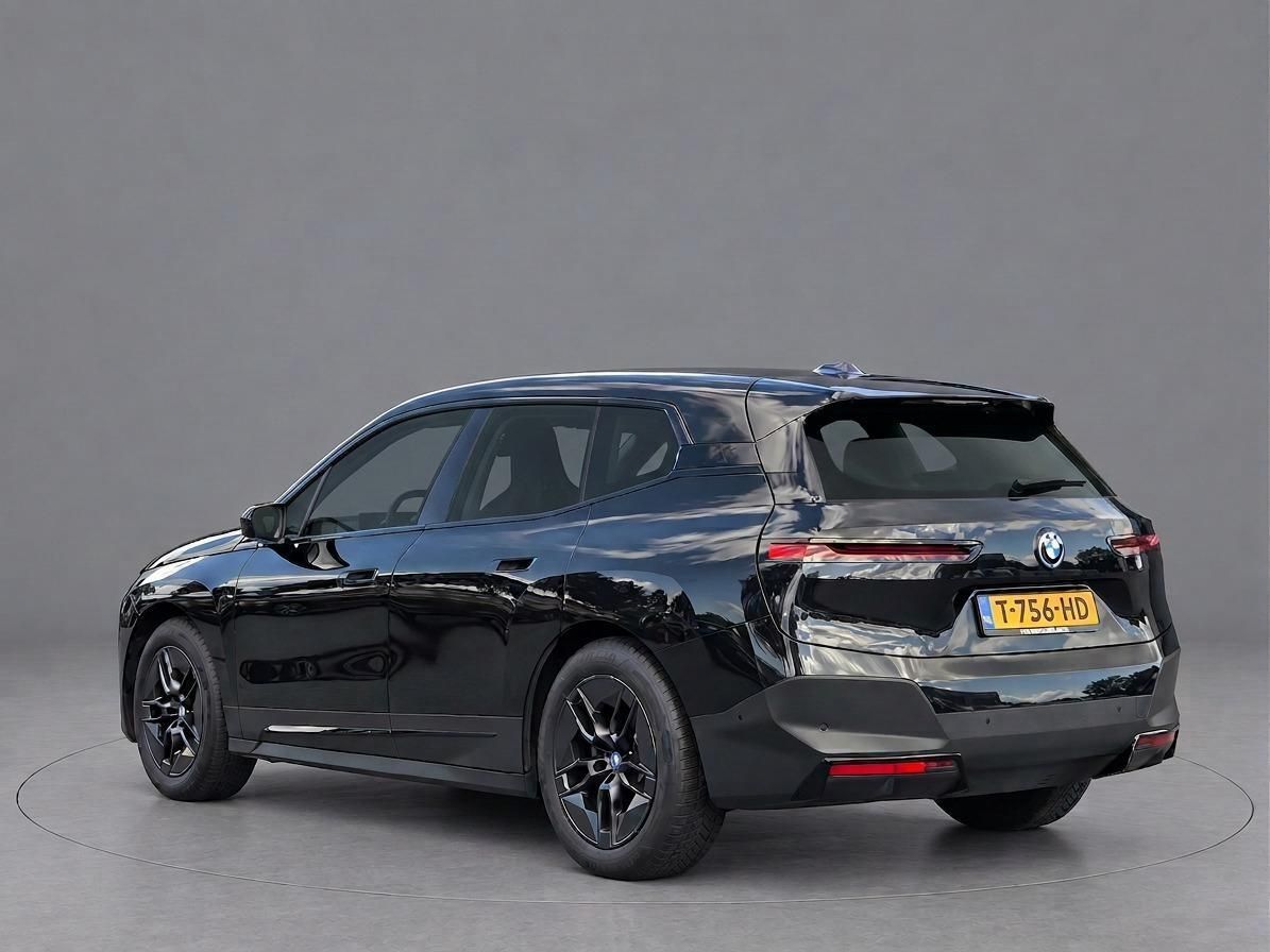 BMW iX xDrive40 Business Edition Plus 77kWh | SOH 98 imagem 3