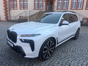 BMW X7 - 1