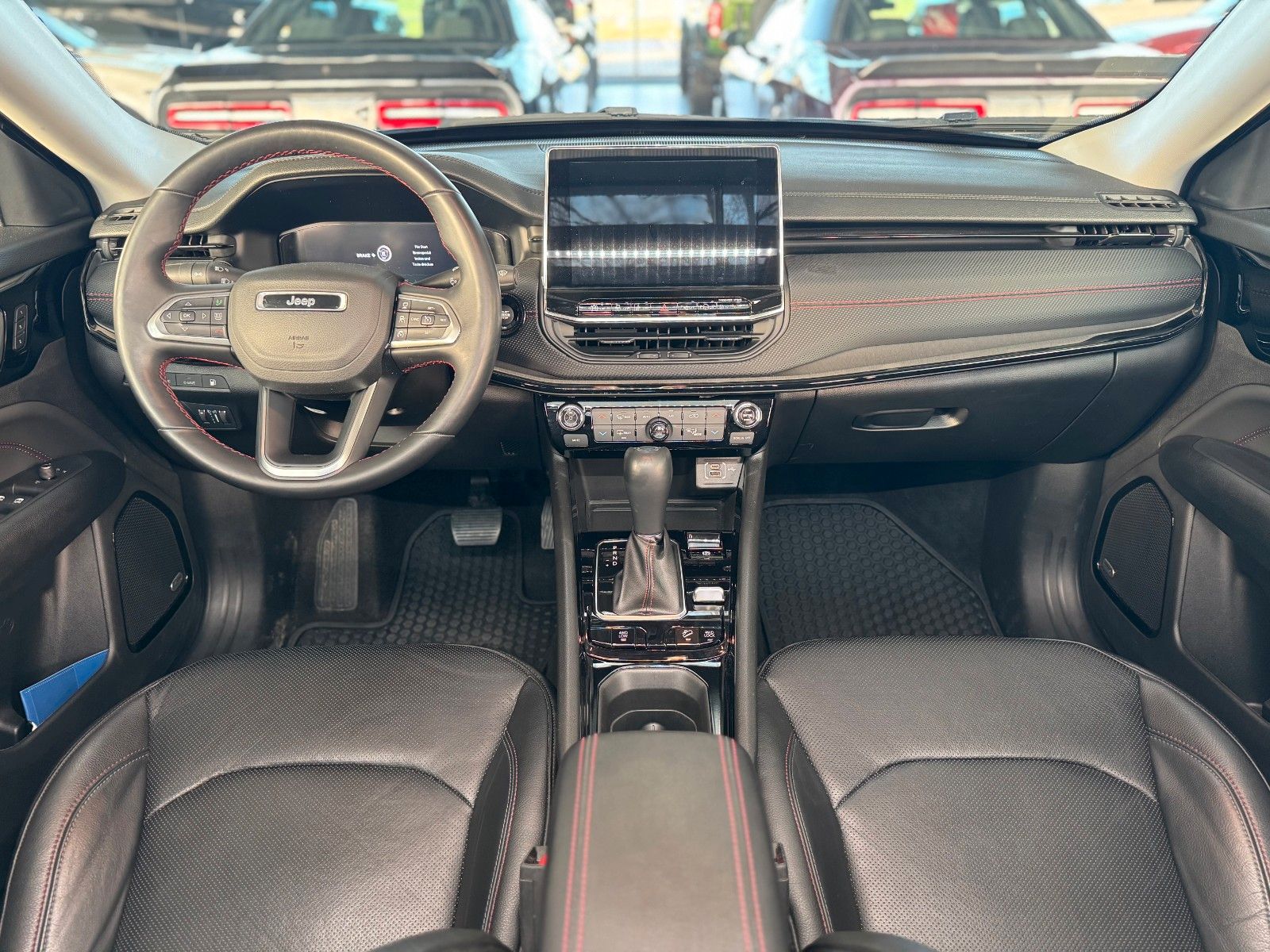 Fahrzeugabbildung Jeep Compass 1.3 Plug-In Hybrid Trailhawk  4WD