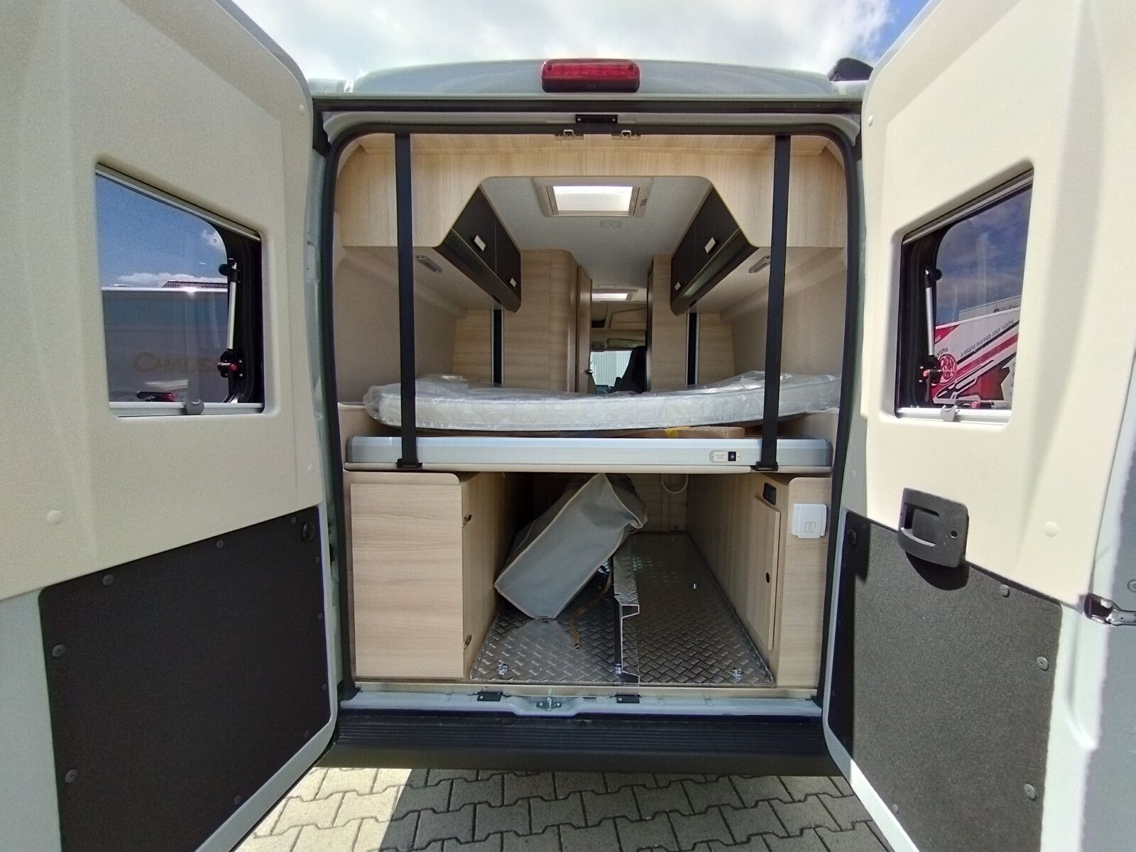 Fahrzeugabbildung Chausson Van Sport Line V690