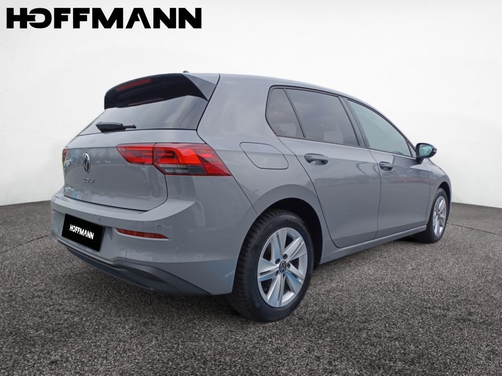 Fahrzeugabbildung Volkswagen Golf 2.0 TDI SCR DSG Life Navi, ACC, Shzg
