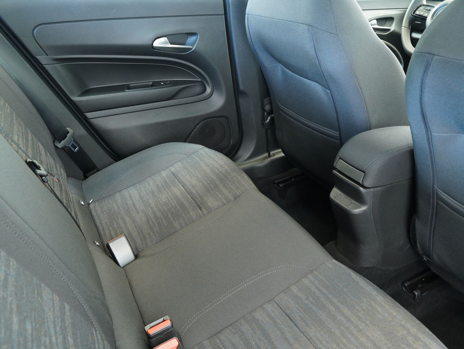 Fahrzeugabbildung Jeep Avenger 1.2 T-GDI Longitude