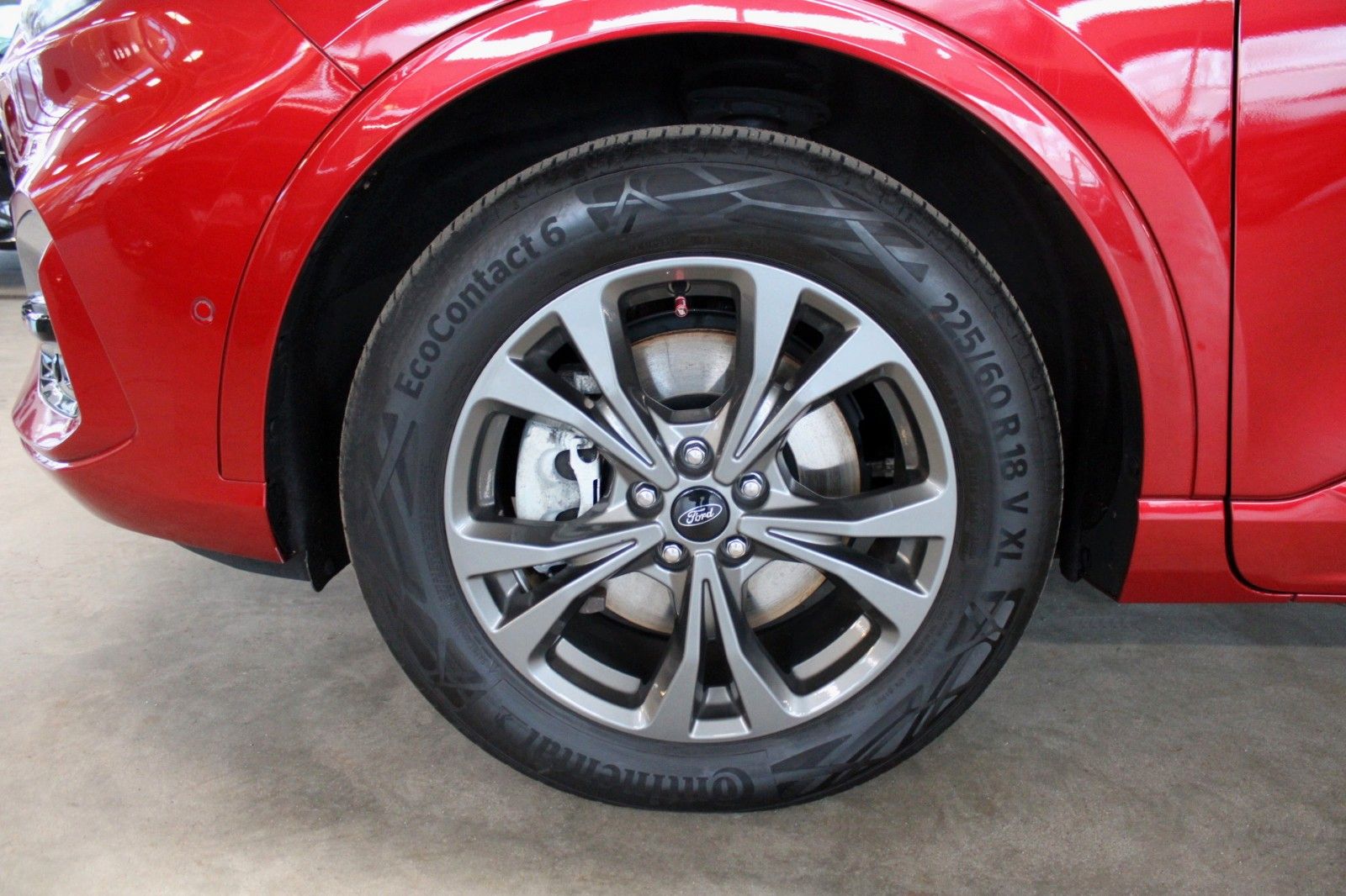 Fahrzeugabbildung Ford Kuga 2.5 PHEV ST-Line X Automatik LED ACC 2xCAM