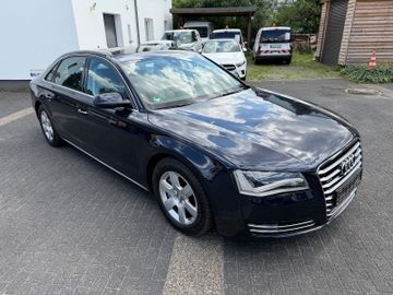 Audi A8 - 2