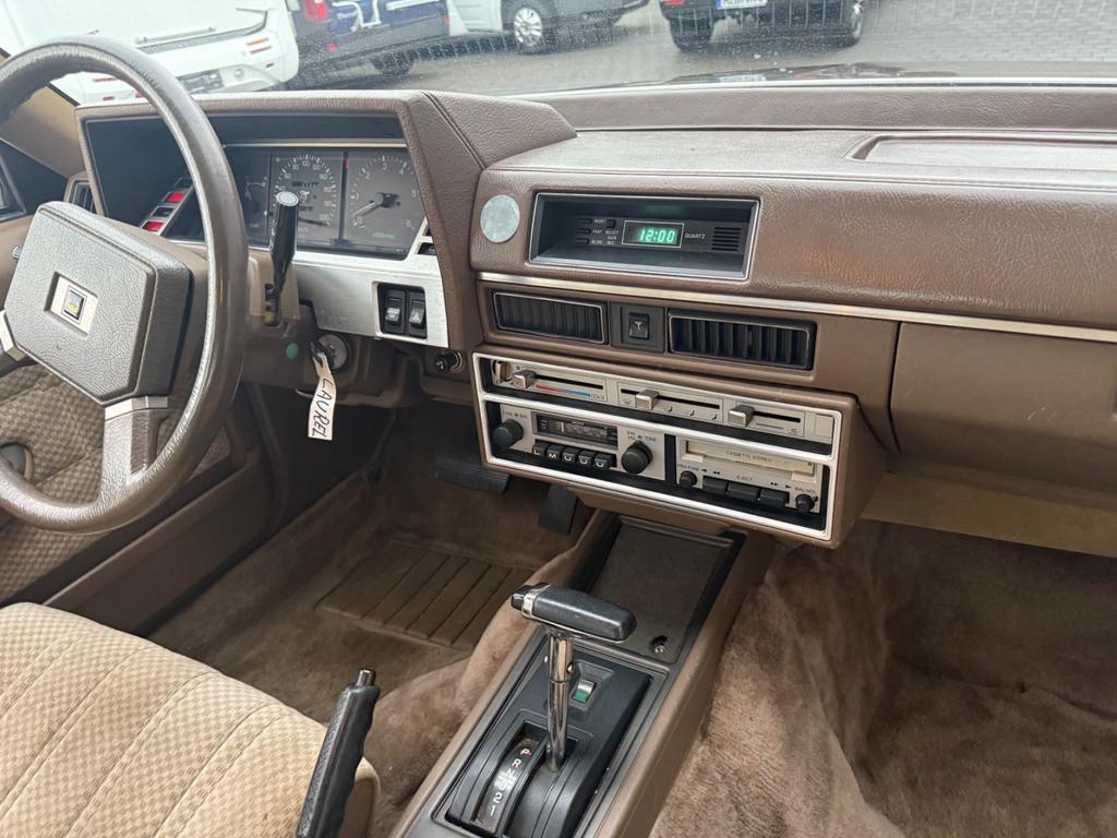 Nissan Laurel