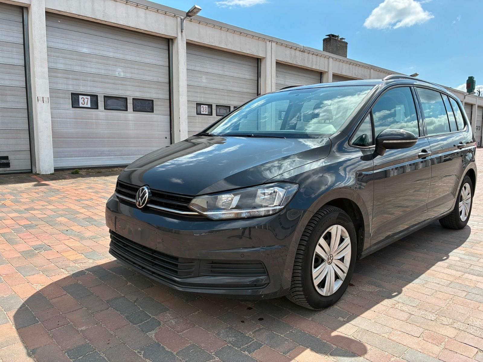 Volkswagen Touran 2,0 TDI, DSG,Einparkhilfe