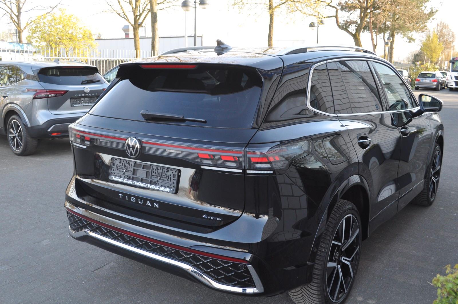 Volkswagen Tiguan 2.0 TDI  4Motion R-LINE/PANORAMA/AHK/GJR