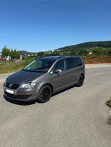Volkswagen Touran 1.4 TSI United United - Volkswagen Touran aus 2009: United